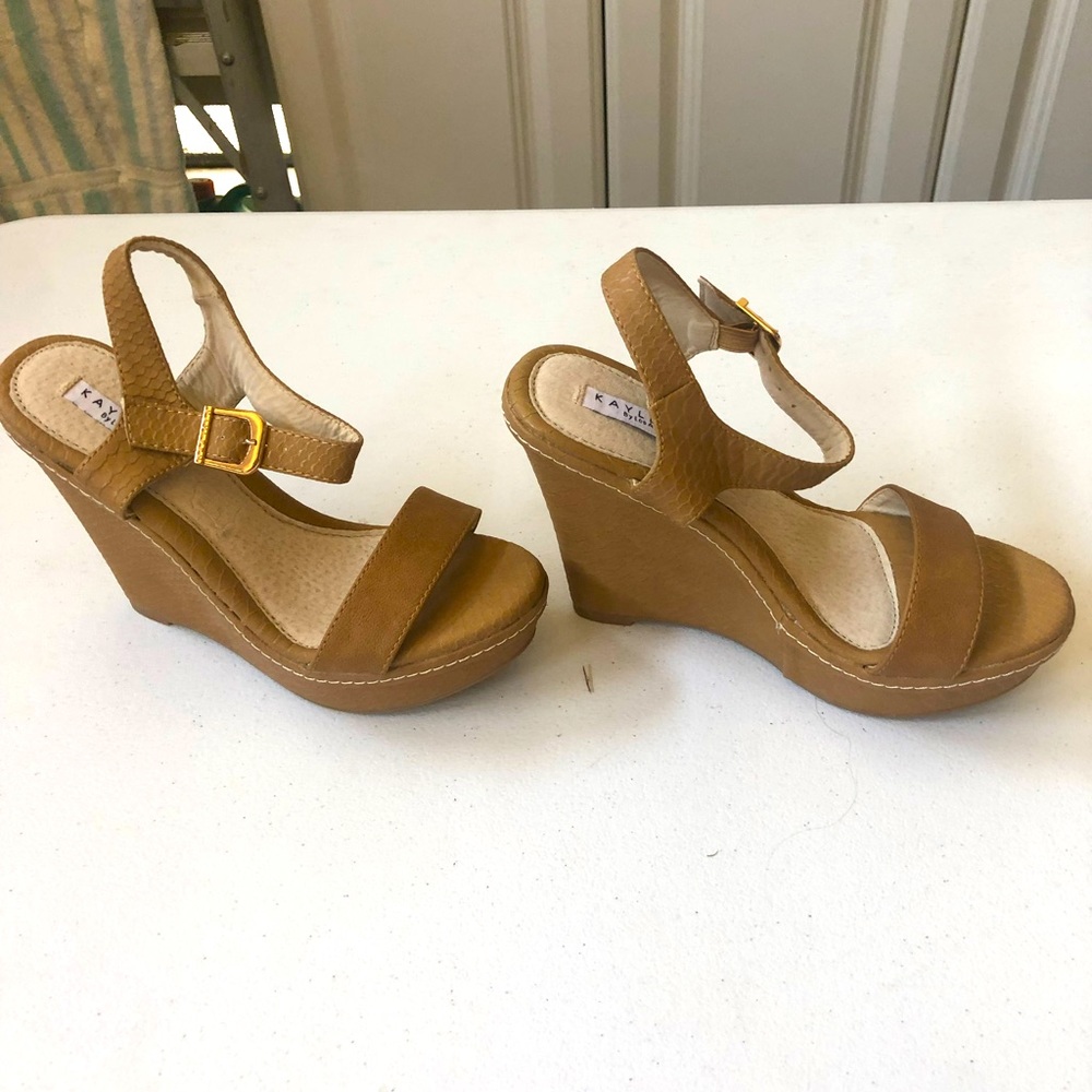 Ladies brand new, never worn size 6 wedge sandals.